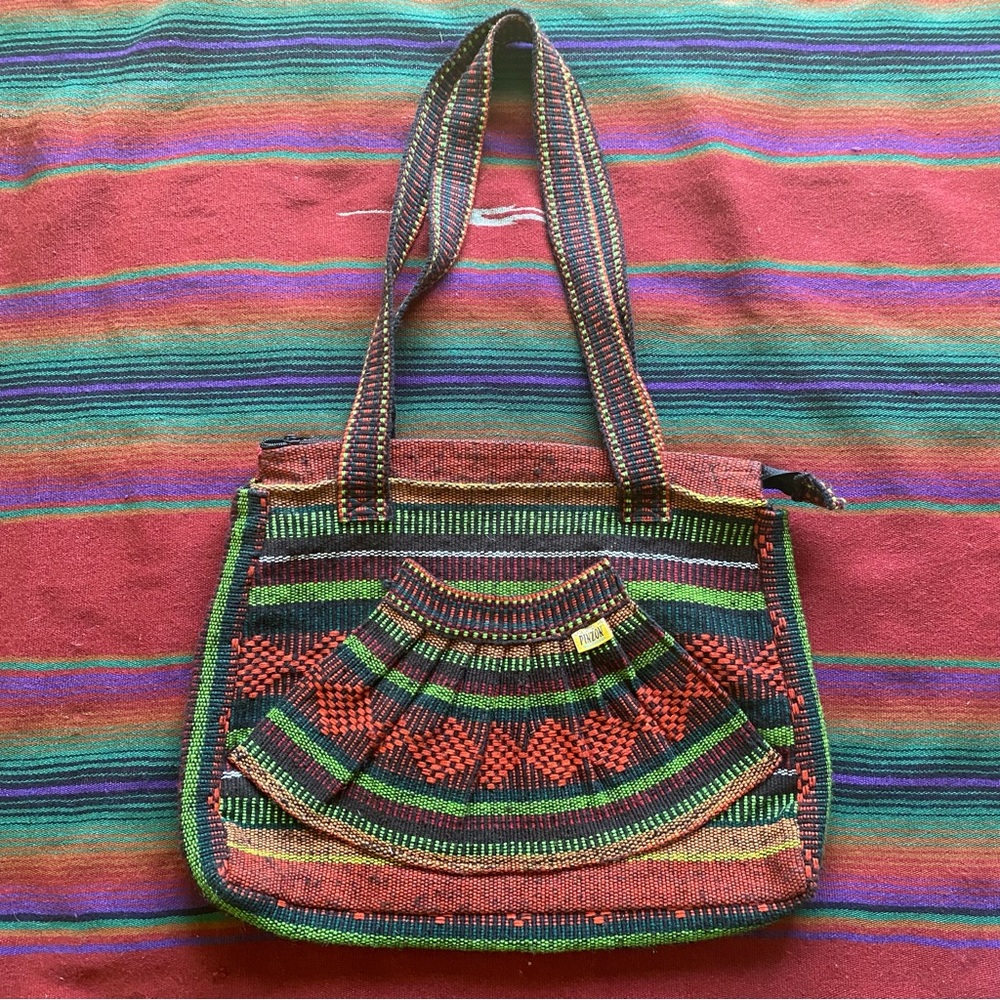 VTG 90’s Large Pinzon knit Weave Boho Bag! Made in Mexico. 12” x 17” x 3”